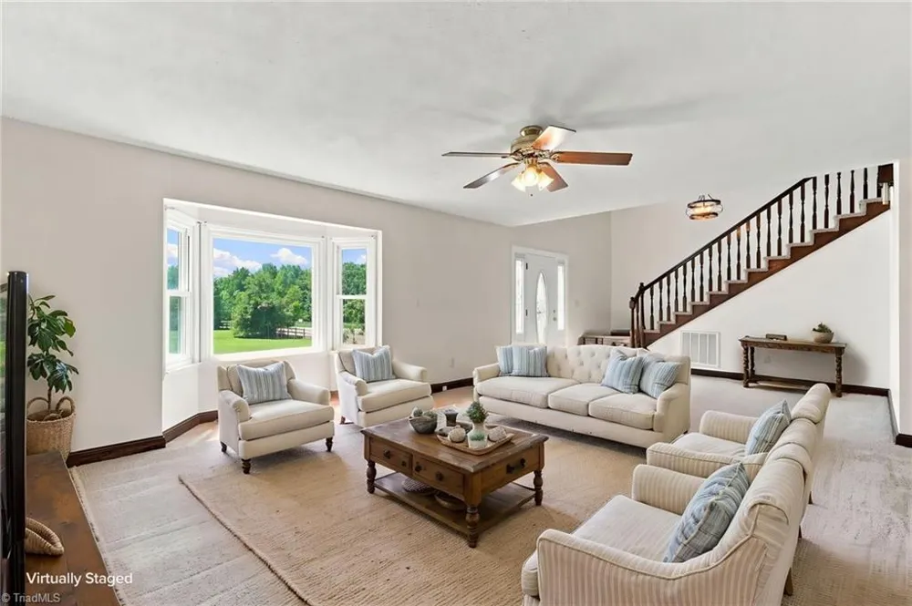 7281 US Highway 158 Reidsville, NC 27320