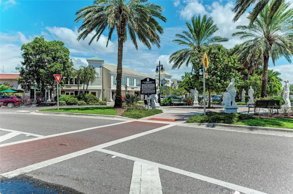 1510 GRANTHAM DRIVE Sarasota, FL 34234