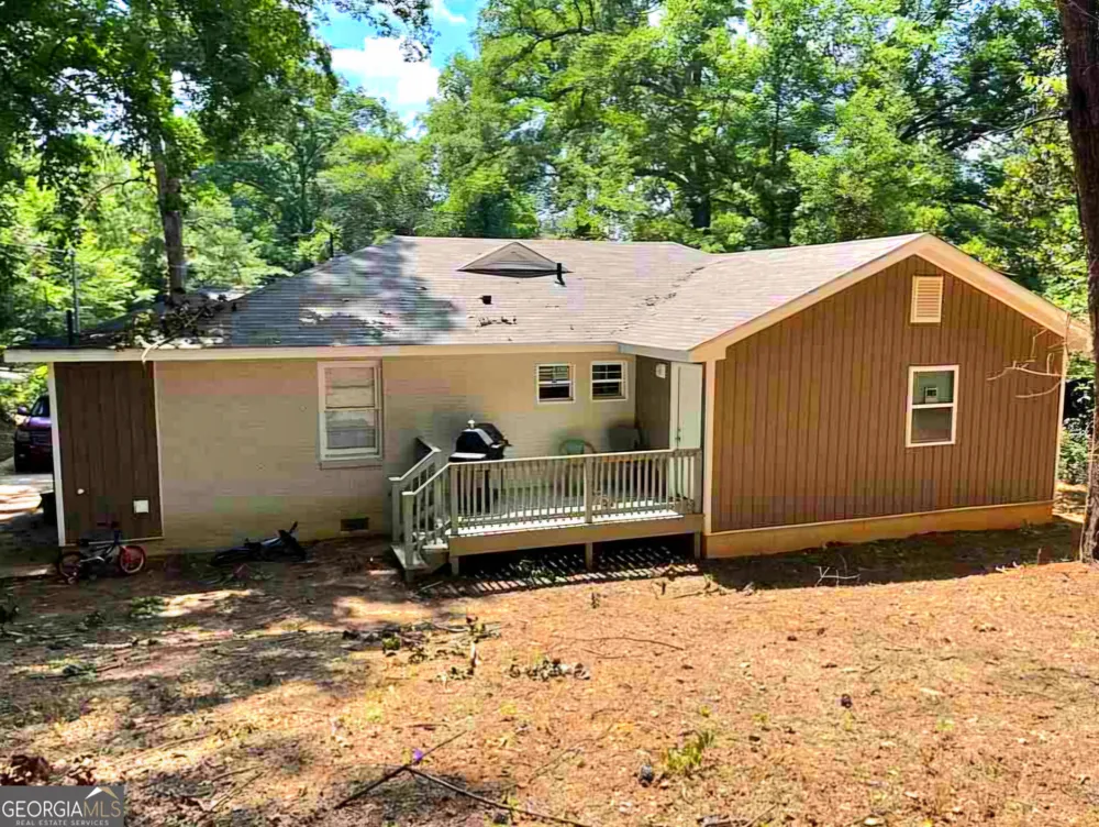 1957 Knightsbridge RD Macon, GA 31211