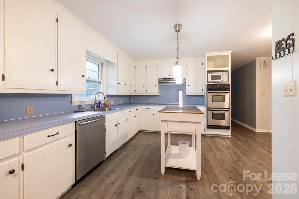 34 Willow Street Badin, NC 28009