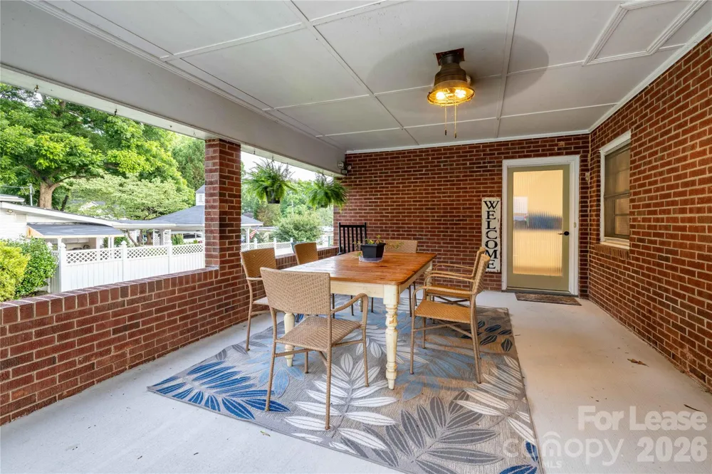 34 Willow Street Badin, NC 28009