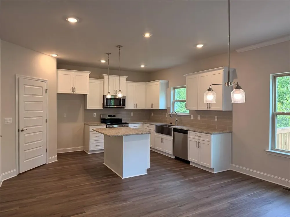 484 Magnolia Grove Place Cornelia, GA 30531