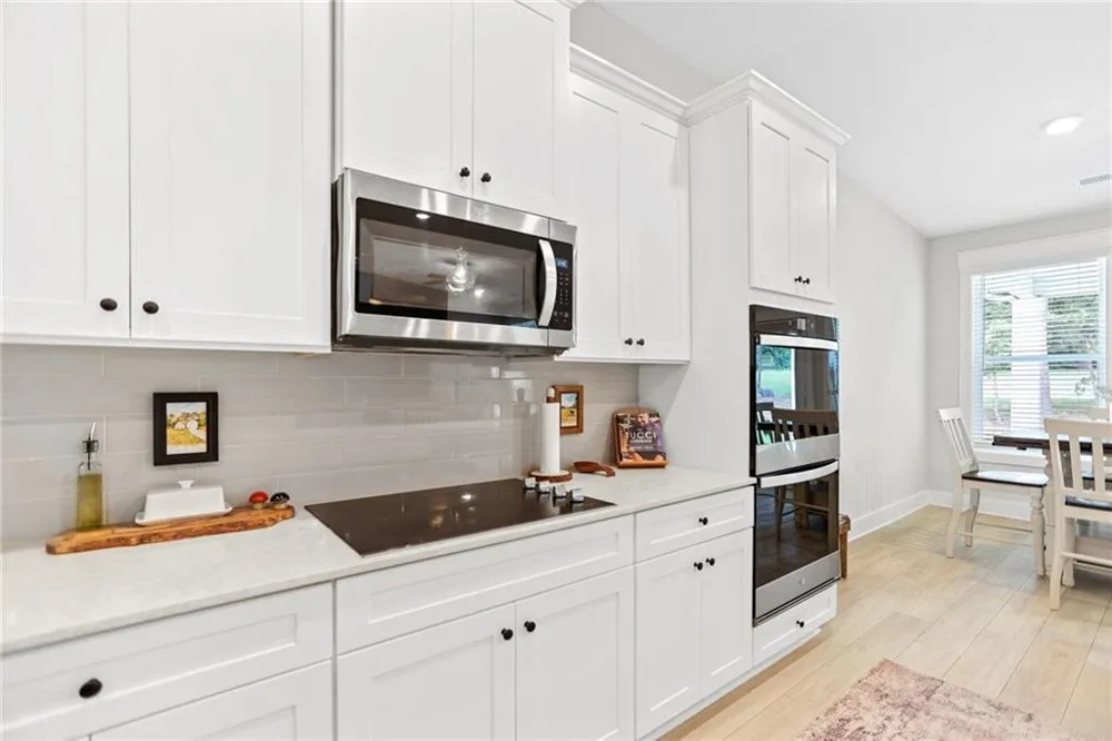 96 Whites Pond Road Moreland, GA 30259