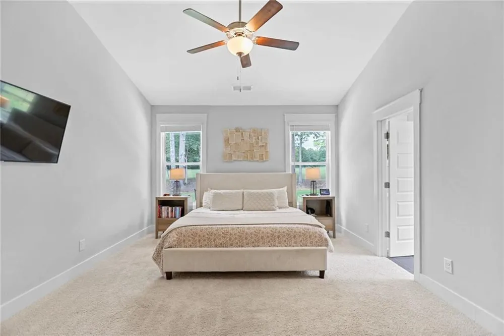96 Whites Pond Road Moreland, GA 30259