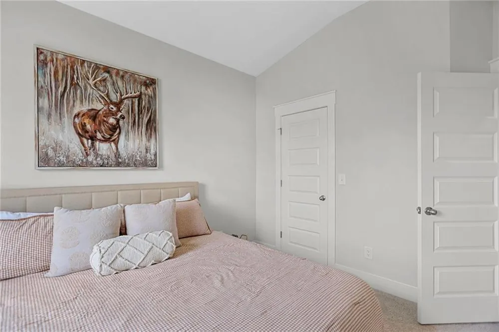 96 Whites Pond Road Moreland, GA 30259
