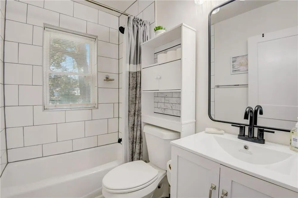 711 Campbell Circle Hapeville, GA 30354