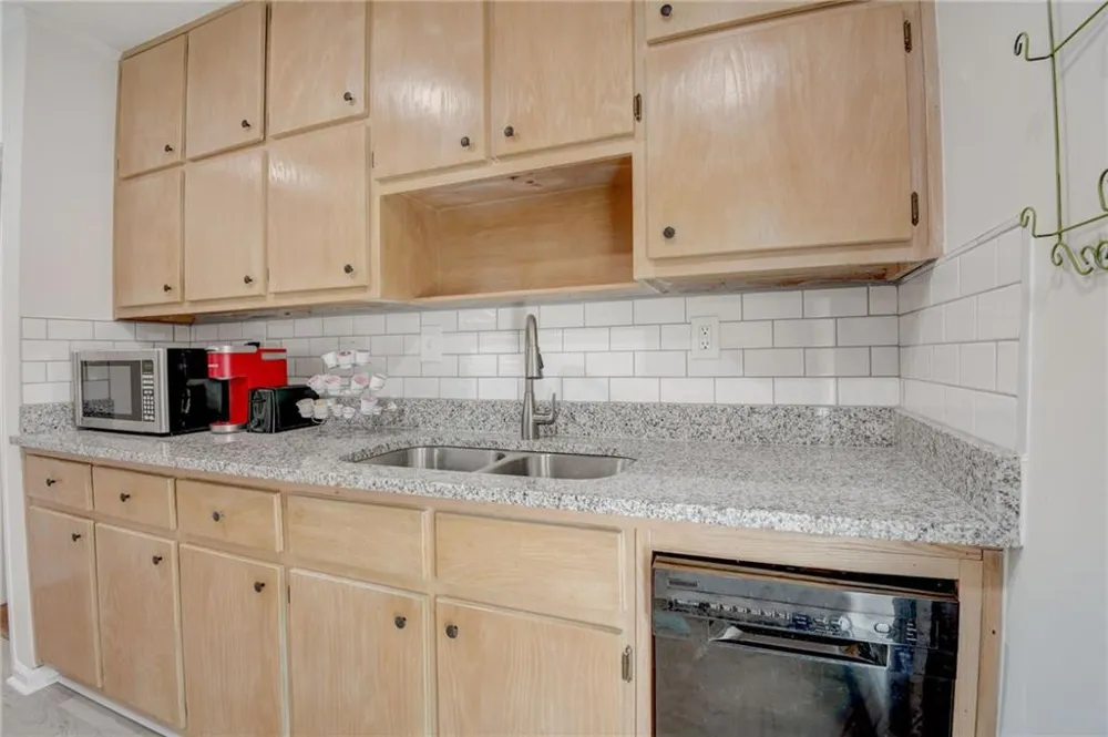 711 Campbell Circle Hapeville, GA 30354