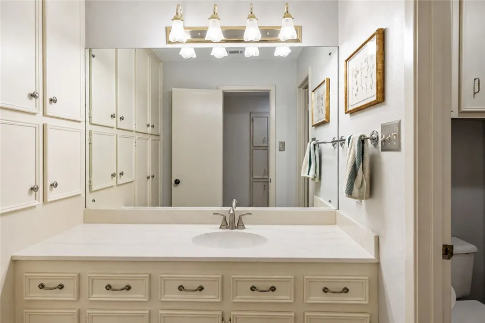 602 Cache Cove #A Bryan, TX 77802