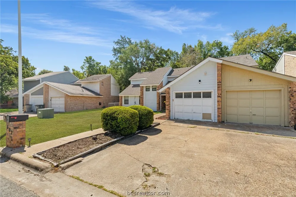 602 Cache Cove #A Bryan, TX 77802