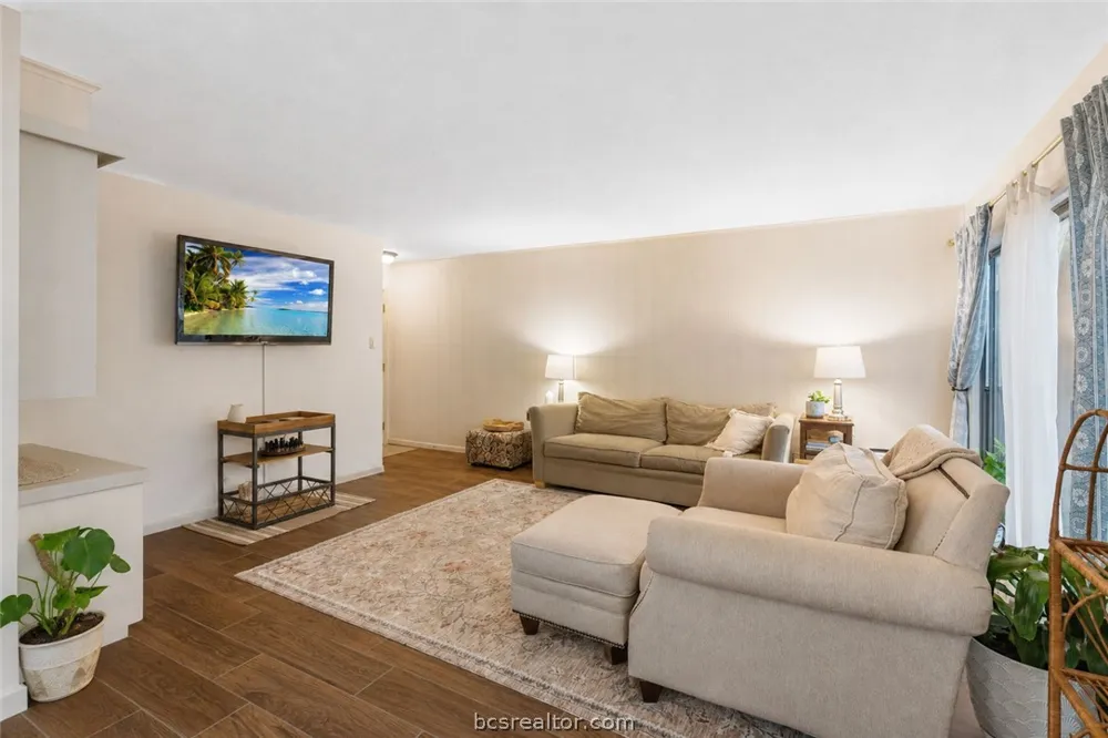 602 Cache Cove #A Bryan, TX 77802