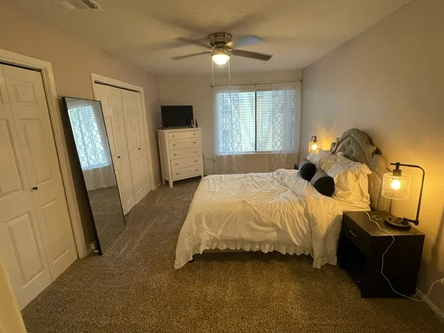 4345 Carter Creek Parkway #12 Bryan, TX 77802