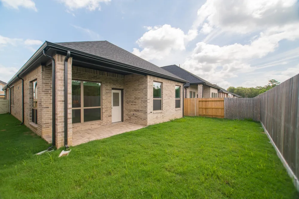 10574 Wild Chives Conroe, TX 77385