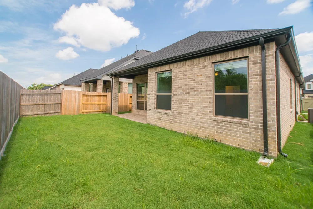 10574 Wild Chives Conroe, TX 77385