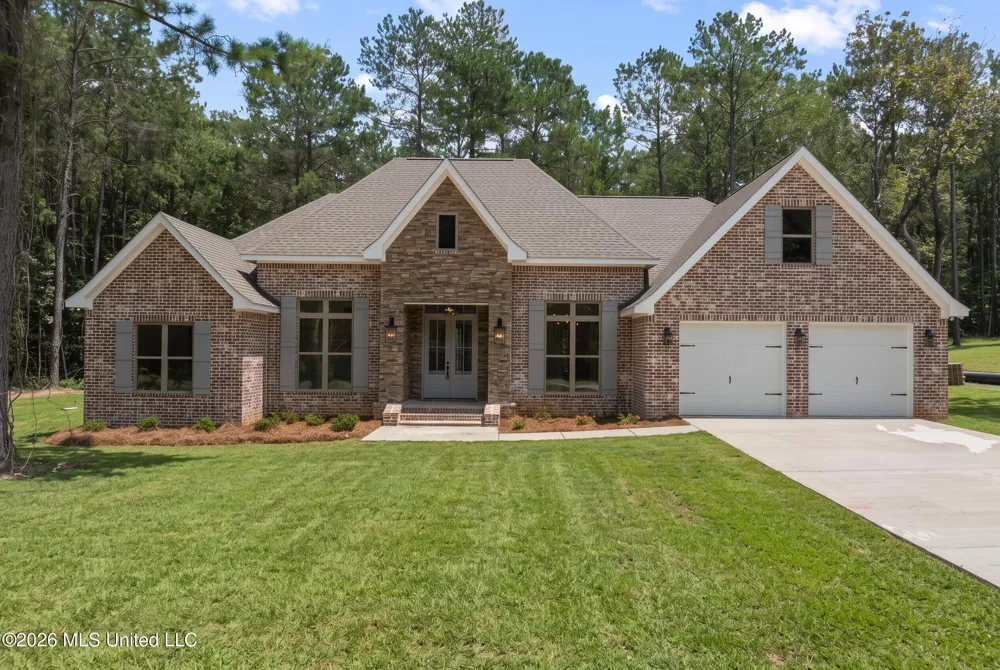 6 Shadow Ridge Drive Laurel, MS 39443
