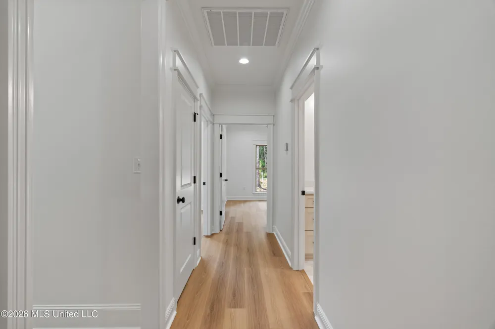 6 Shadow Ridge Drive Laurel, MS 39443