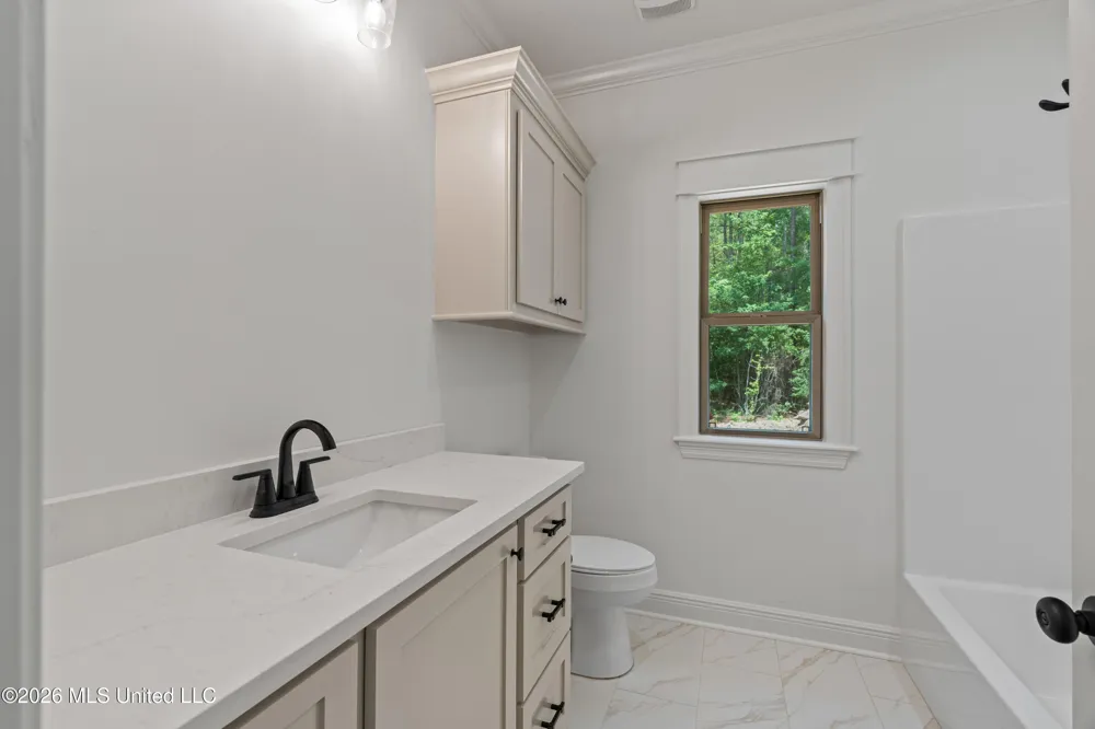 6 Shadow Ridge Drive Laurel, MS 39443