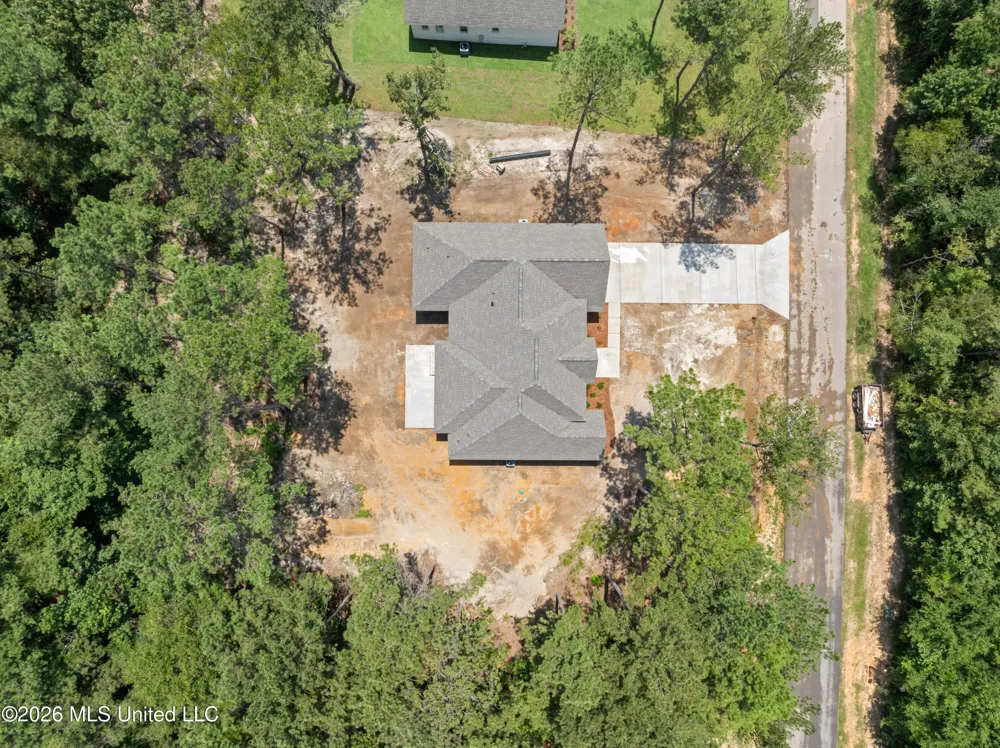6 Shadow Ridge Drive Laurel, MS 39443