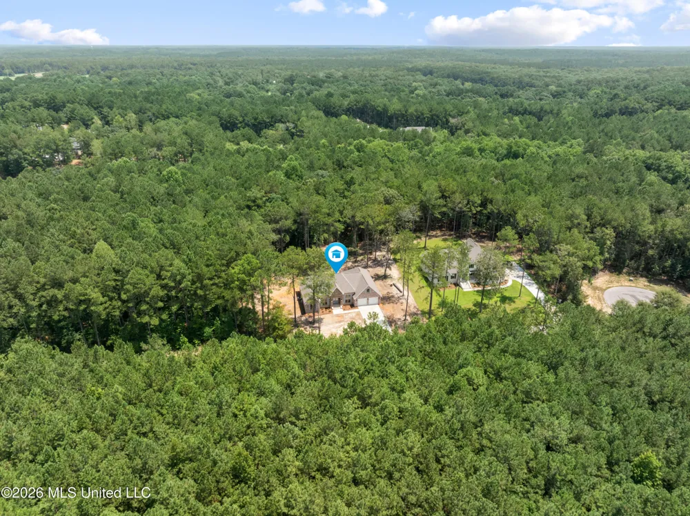 6 Shadow Ridge Drive Laurel, MS 39443