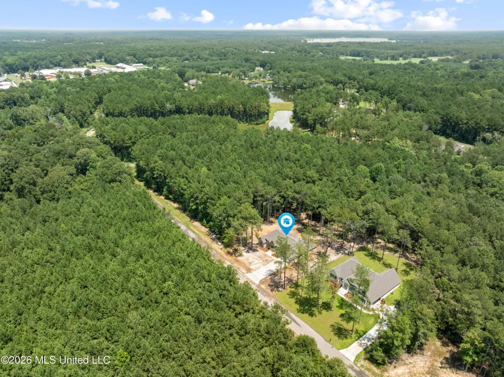 6 Shadow Ridge Drive Laurel, MS 39443