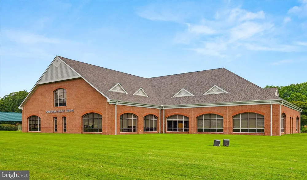 22 CAPETOWN ROAD Ocean Pines, MD 21811