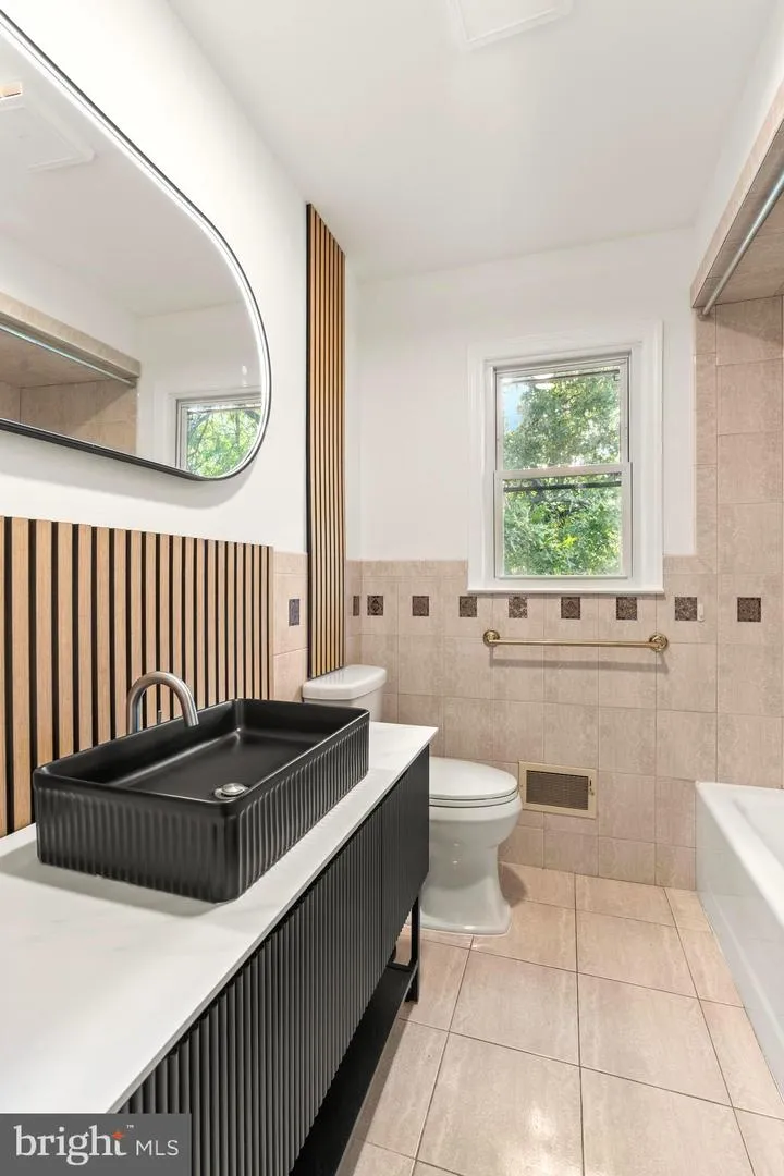 282 CLERMONT TERRACE Union, NJ 07083