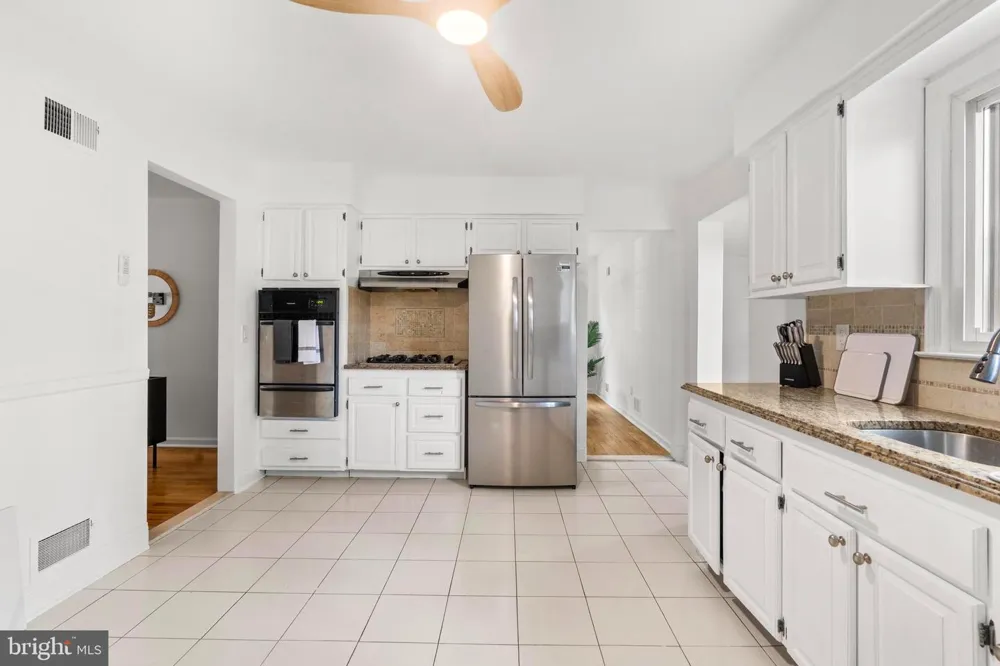 282 CLERMONT TERRACE Union, NJ 07083