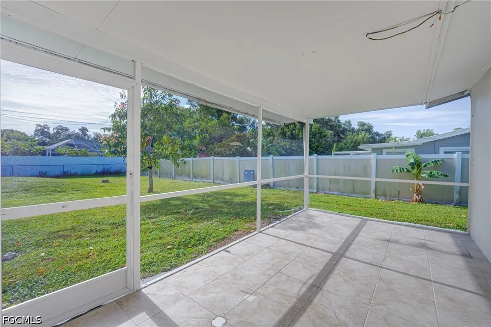 Travis Avenue North Fort Myers, FL 33903