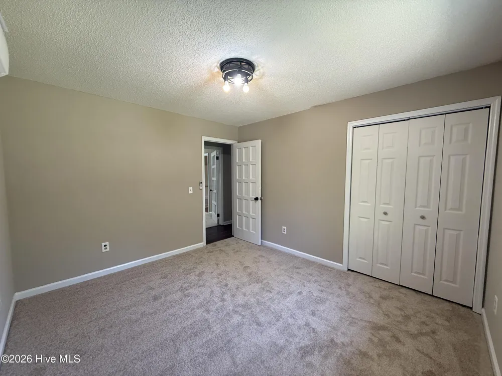 818 Ridge Avenue Thomson, GA 30824