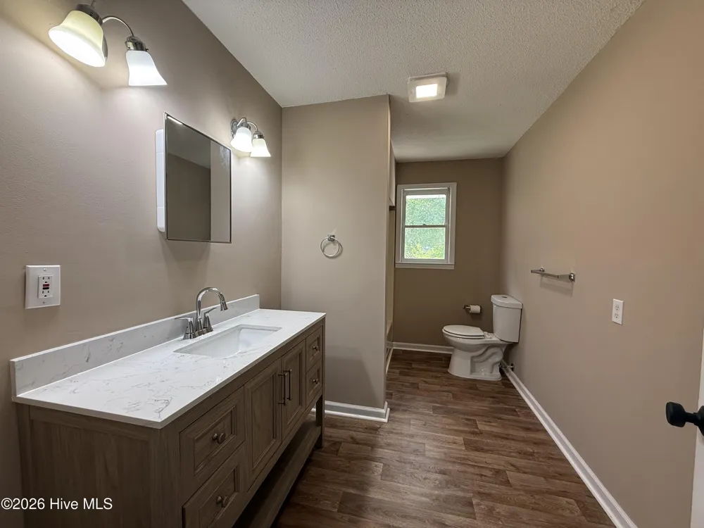 818 Ridge Avenue Thomson, GA 30824