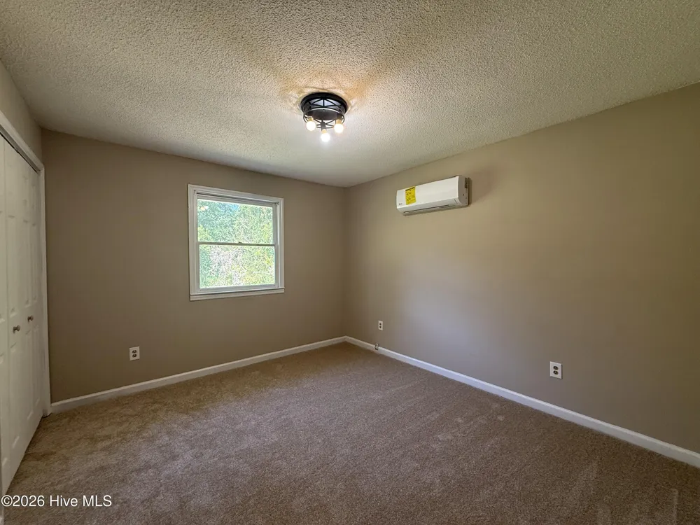 818 Ridge Avenue Thomson, GA 30824