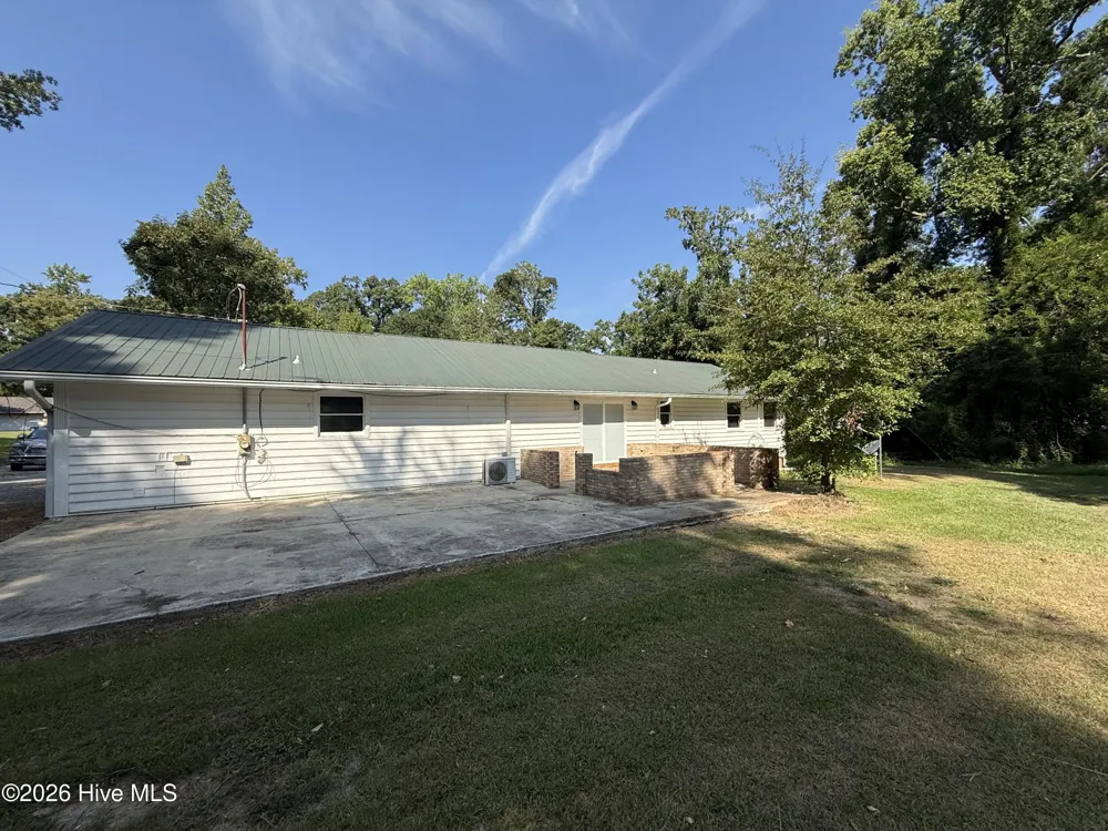 818 Ridge Avenue Thomson, GA 30824