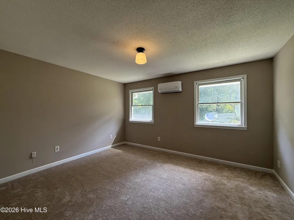 818 Ridge Avenue Thomson, GA 30824