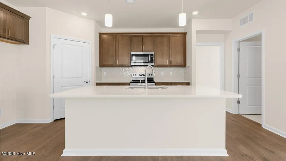 421 Thistle Meadow Lane Aberdeen, NC 28315