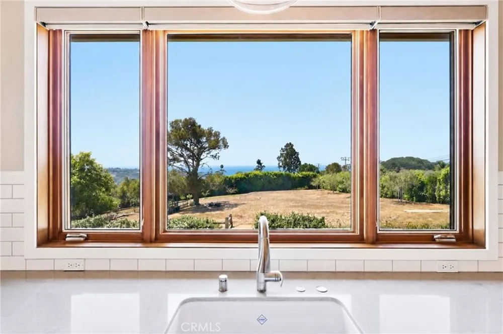 5660 Busch Drive Malibu, CA 90265