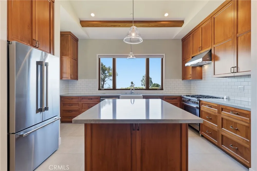 5660 Busch Drive Malibu, CA 90265