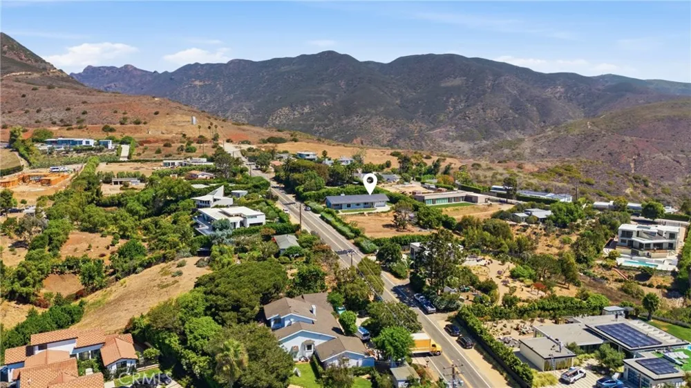 5660 Busch Drive Malibu, CA 90265