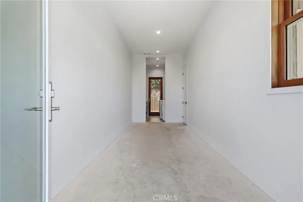 5660 Busch Drive Malibu, CA 90265