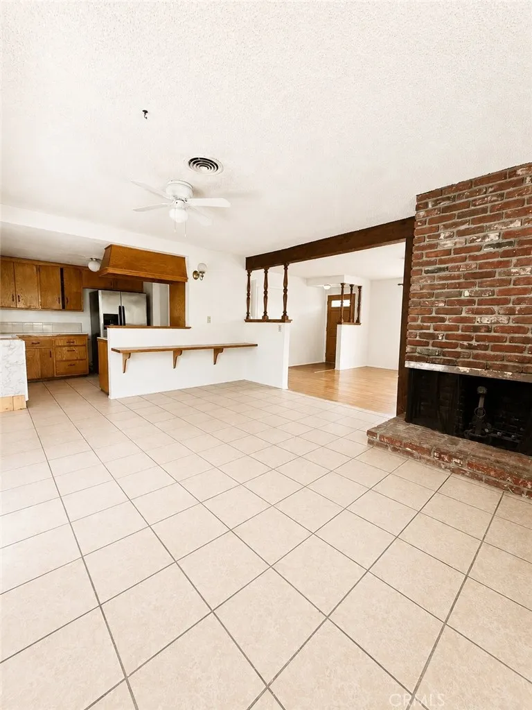 9635 Broadway Temple City, CA 91780