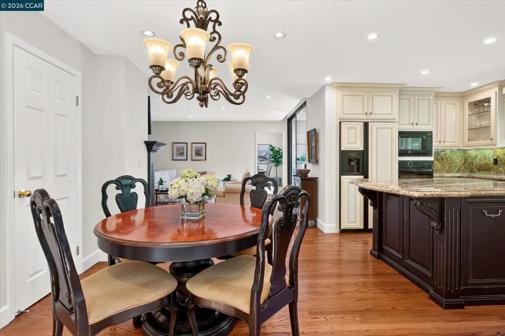549 Buttonwood Dr Danville, CA 94506