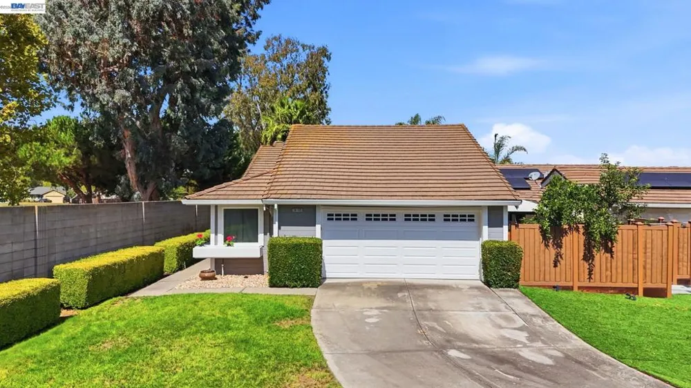 38109 Iris Court Newark, CA 94560