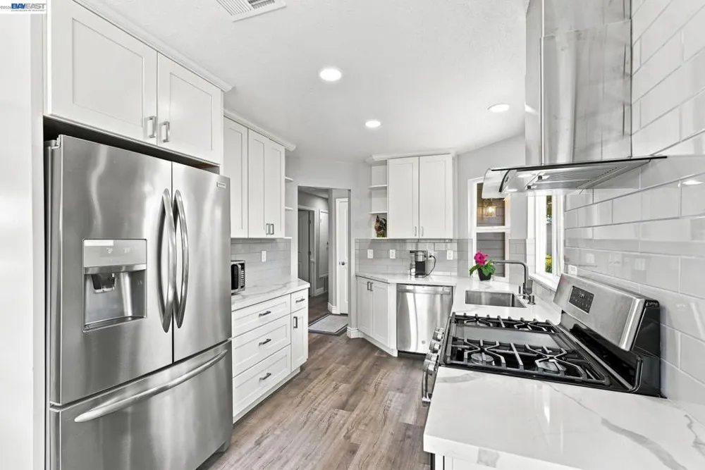 38109 Iris Court Newark, CA 94560
