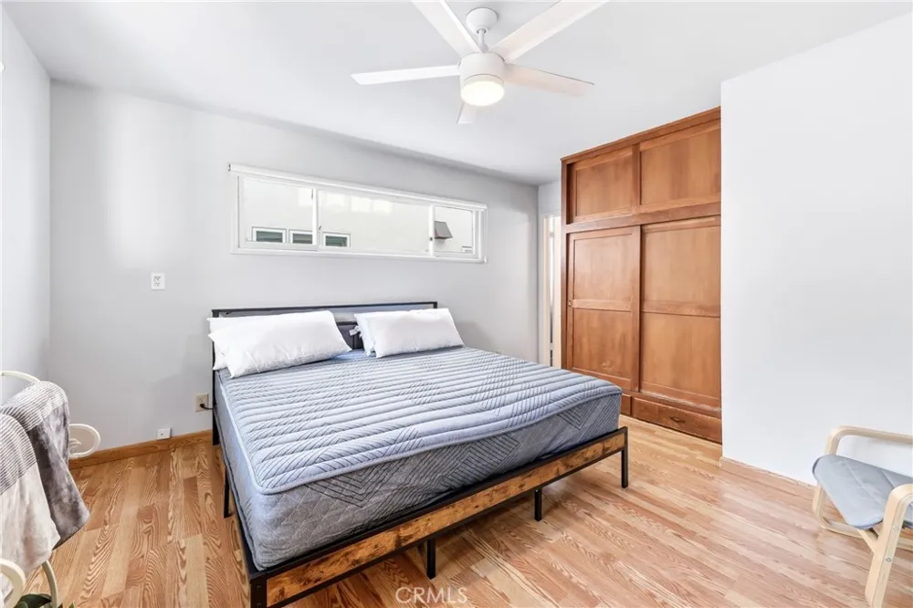 2104 E Ocean Newport Beach, CA 92661