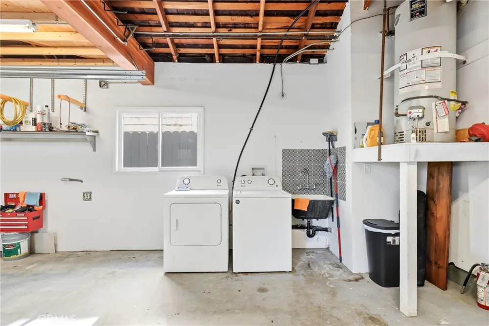 2104 E Ocean Newport Beach, CA 92661