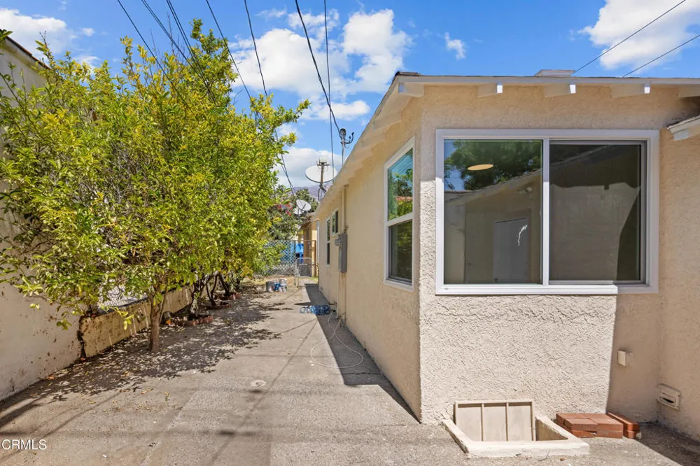 1311 Tierra Alta Drive Pasadena, CA 91104
