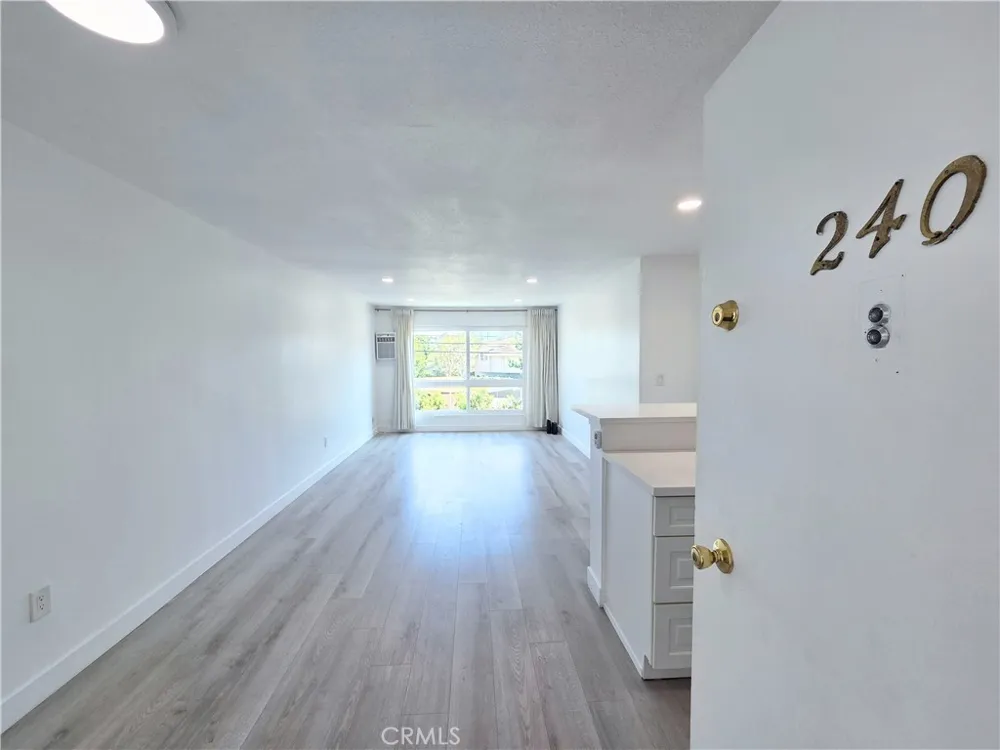5585 E Pacific Coast Highway #240 Long Beach, CA 90804