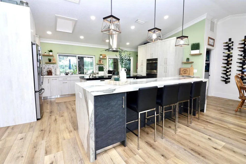 7801 NW 85TH AVENUE Tamarac, FL 33321