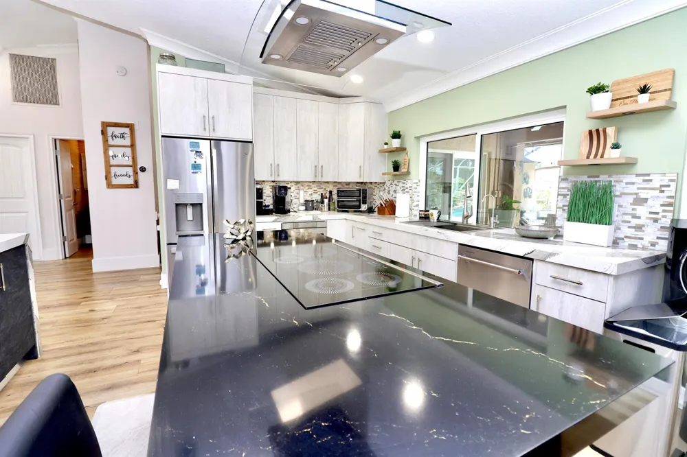 7801 NW 85TH AVENUE Tamarac, FL 33321