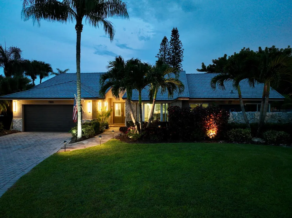 7801 NW 85TH AVENUE Tamarac, FL 33321