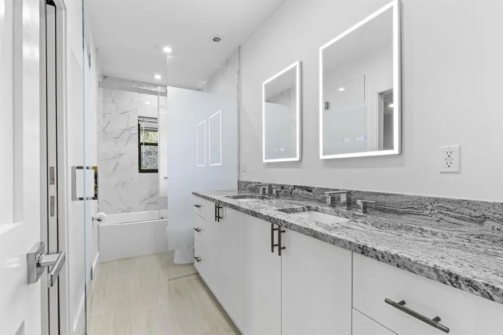 11311 POND VIEW DRIVE #C203 Wellington, FL 33414