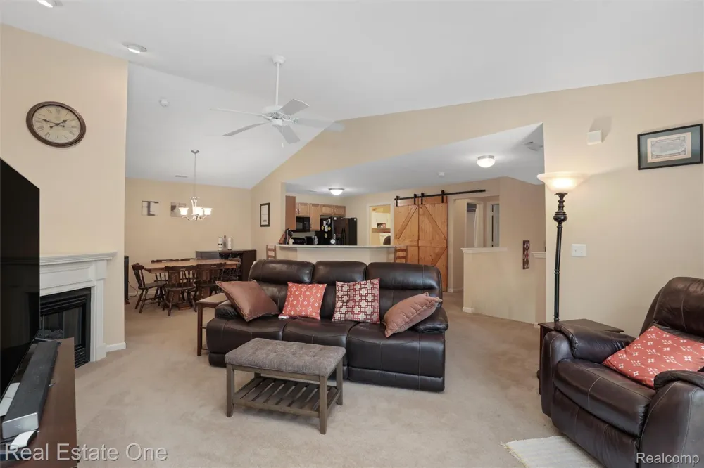25209 Chesapeake Circle Commerce Charter Township, MI 48390